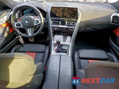 Zdjęcie 8 z 14 samochodu: 2024 BMW M8 VIN:WBSGV0C07RCR42997 - miniatura