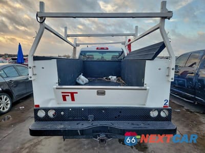 Zdjęcie 6 z 12 samochodu: 2024 GMC SIERRA 2500HD V8 REG CAB 6.6L SERVICE BODY VIN:1GD38LE73RF134181 - miniatura