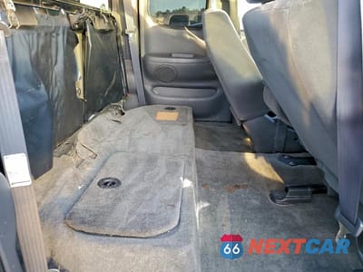 Zdjęcie 10 z 11 samochodu: 2003 TOYOTA TUNDRA ACCESS CAB SR5 VIN:5TBBT441X3S435385 - miniatura