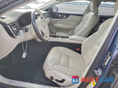 Zdjęcie 7 z 13 samochodu: 2020 VOLVO S60 T5 MOMENTUM VIN:7JR102FK7LG041909 - miniatura