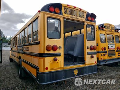 Trzecie zdjęcie samochodu z tyłu: 2007 IC CORPORATION CE SERIES SCHOOL - SCHOOL BUS VIN:4DRBUAFN17B494126 - miniatura