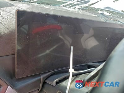 Zdjęcie 9 z 12 samochodu: 2024 BMW M4 COMPETITION VIN:WBS33BA01RCN05306 - miniatura