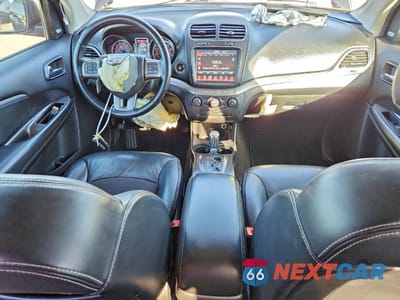 Zdjęcie 8 z 13 samochodu: 2020 DODGE JOURNEY CROSSROAD VIN:3C4PDCGB6LT262110 - miniatura