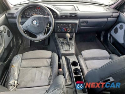 Zdjęcie 8 z 11 samochodu: 1999 BMW 318 TI AUTOMATIC VIN:WBACG8332XKC85439 - miniatura