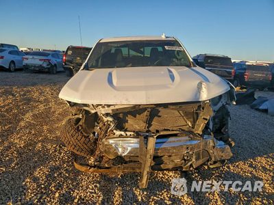 Piąte zdjęcie samochodu w środku: 2025 CHEVROLET SILVERADO K1500 LTZ VIN:2GCUKGED1S1131185 - miniatura