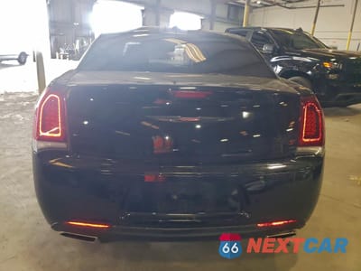 Zdjęcie 6 z 13 samochodu: 2023 CHRYSLER 300 S VIN:2C3CCABG1PH599814 - miniatura