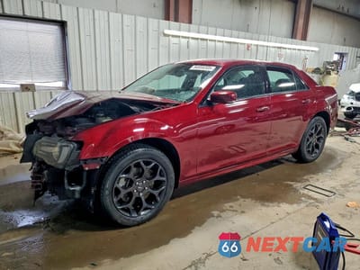 2023 CHRYSLER 300 TOURING L 2C3CCASG4PH647015 - główne zdjęcie licytacji z USA - miniatura