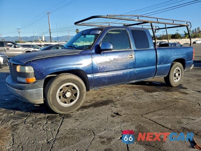 1999 CHEVROLET SILVERADO C1500 1GCEC19T8XZ134857 - główne zdjęcie licytacji z USA - miniatura