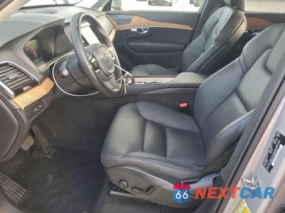 Zdjęcie 7 z 12 samochodu: 2024 VOLVO XC90 PLUS VIN:YV4H60CE6R1215279 - miniatura
