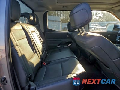 Zdjęcie 10 z 12 samochodu: 2024 TOYOTA TUNDRA CREWMAX LIMITED VIN:5TFJC5DB4RX045144 - miniatura