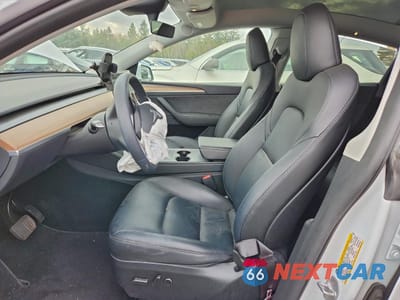 Zdjęcie 7 z 13 samochodu: 2023 TESLA MODEL Y VIN:7SAYGDEE9PF775910 - miniatura