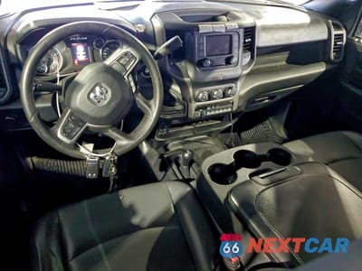 Zdjęcie 8 z 12 samochodu: 2023 RAM 3500 TRADESMAN 4WD 6.7L TDSL 8'BOX VIN:3C63RRGL6PG501298 - miniatura
