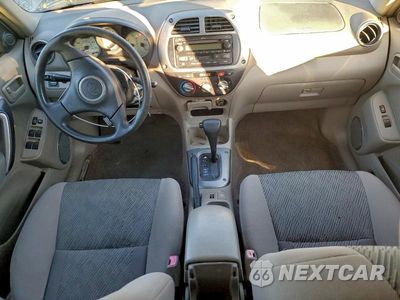 Zdjęcie 8 z 12 samochodu: 2003 TOYOTA RAV4 VIN:JTEGH20V530098330 - miniatura