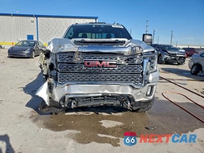 Piąte zdjęcie samochodu w środku: 2022 GMC SIERRA 2500 HD DENAL VIN:1GT49REY8NF182321 - miniatura