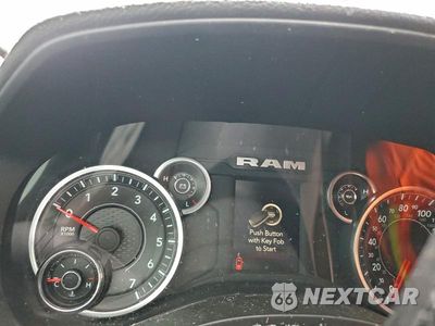 Zdjęcie 9 z 12 samochodu: 2025 RAM 1500 BIG HORN VIN:1C6RREBG1SN534285 - miniatura