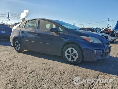 Czwarte zdjęcie samochodu z boku: 2012 TOYOTA PRIUS VIN:JTDKN3DU2C1527979 - miniatura