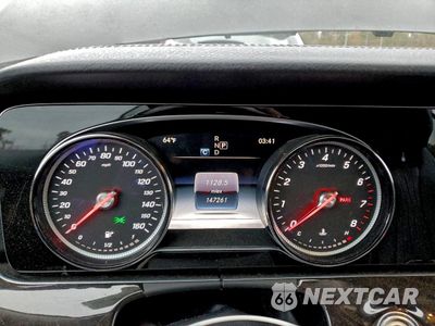 Zdjęcie 9 z 12 samochodu: 2018 MERCEDES-BENZ E 400 VIN:WDD1J6FB8JF016187 - miniatura