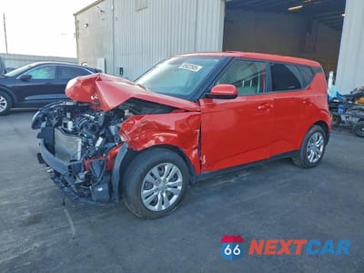 2022 KIA SOUL LX KNDJ23AU9N7156652 - główne zdjęcie licytacji z USA - miniatura