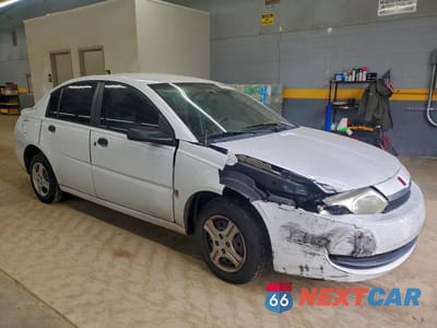 Czwarte zdjęcie samochodu z boku: 2004 SATURN ION LEVEL 1 VIN:1G8AG52FX4Z217775 - miniatura