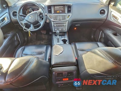 Zdjęcie 8 z 13 samochodu: 2019 NISSAN PATHFINDER S VIN:5N1DR2MN3KC618970 - miniatura
