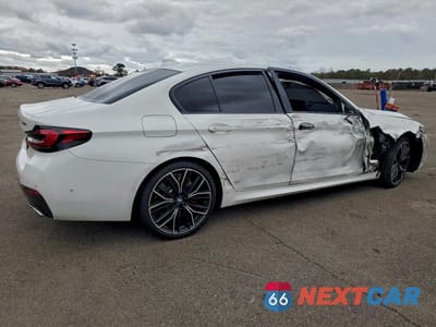 Trzecie zdjęcie samochodu z tyłu: 2021 BMW 540 I VIN:WBA53BJ08MWW89115 - miniatura