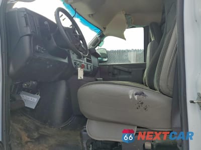 Zdjęcie 7 z 14 samochodu: 2024 GMC SAVANA DELIVERY VAN VIN:1GTZ7GFP6R1190247 - miniatura