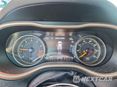 Zdjęcie 17 z 26 samochodu: 2015 JEEP CHEROKEE LIMITED VIN:1C4PJMDS2FW756191 - miniatura