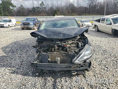 Piąte zdjęcie samochodu w środku: 2019 NISSAN SENTRA S VIN:3N1AB7AP3KY255112 - miniatura