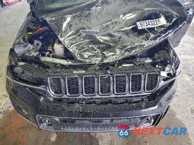 Zdjęcie 12 z 13 samochodu: 2025 JEEP GRAND CHEROKEE OVERLAND VIN:1C4RJHDGXS8718797 - miniatura