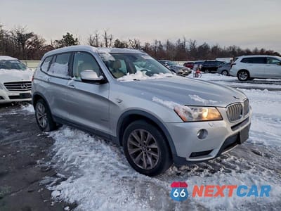 Czwarte zdjęcie samochodu z boku: 2014 BMW X3 XDRIVE28I VIN:5UXWX9C51E0D37562 - miniatura