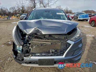 Piąte zdjęcie samochodu w środku: 2019 HYUNDAI TUCSON LIMITED VIN:KM8J3CAL5KU931736 - miniatura