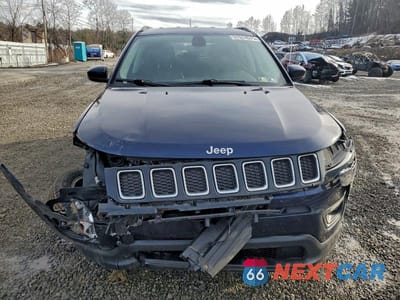 Piąte zdjęcie samochodu w środku: 2020 JEEP COMPASS LATITUDE VIN:3C4NJDBB6LT150310 - miniatura