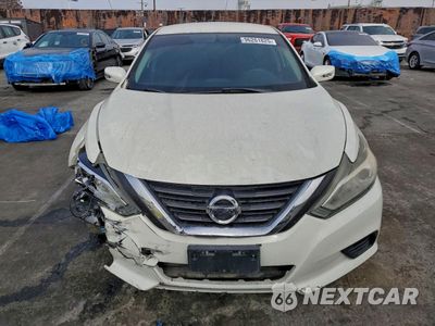 Piąte zdjęcie samochodu w środku: 2016 NISSAN ALTIMA 2.5 VIN:1N4AL3AP1GC120929 - miniatura