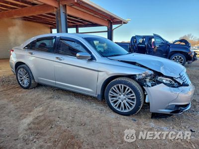 Czwarte zdjęcie samochodu z boku: 2011 CHRYSLER 200 LIMITED VIN:1C3BC2FG4BN533463 - miniatura