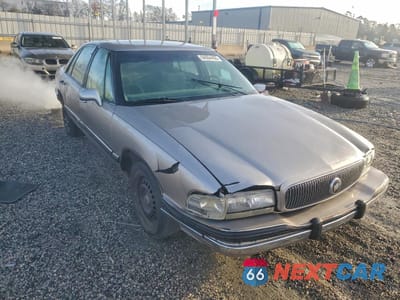Czwarte zdjęcie samochodu z boku: 1995 BUICK LESABRE CUSTOM VIN:1G4HP52L6SH539516 - miniatura
