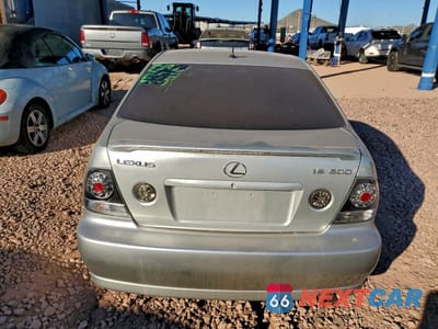 Zdjęcie 6 z 12 samochodu: 2002 LEXUS IS 300 VIN:JTHBD192220051539 - miniatura