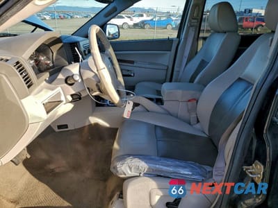 Zdjęcie 7 z 14 samochodu: 2005 JEEP GRAND CHEROKEE LIMITED VIN:1J4HR58NX5C701344 - miniatura