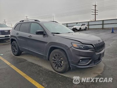 Czwarte zdjęcie samochodu z boku: 2023 JEEP CHEROKEE ALTITUDE LUX VIN:1C4PJMMB2PD111022 - miniatura