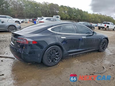 Trzecie zdjęcie samochodu z tyłu: 2017 TESLA MODEL S VIN:5YJSA1E20HF190840 - miniatura