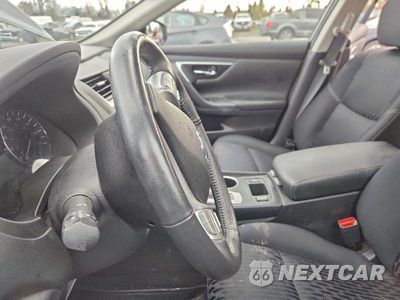 Zdjęcie 7 z 13 samochodu: 2017 NISSAN ALTIMA 2.5 SV VIN:1N4AL3APXHC299036 - miniatura