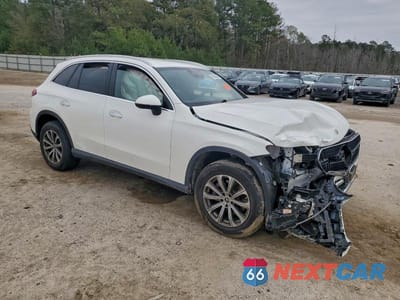 Czwarte zdjęcie samochodu z boku: 2025 MERCEDES-BENZ GLC 300 4MATIC VIN:W1NKM4HB1SF236790 - miniatura