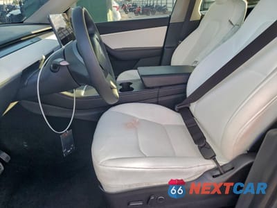 Zdjęcie 7 z 13 samochodu: 2021 TESLA MODEL Y VIN:5YJYGDEE8MF230726 - miniatura