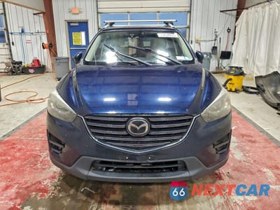 Piąte zdjęcie samochodu w środku: 2016 MAZDA CX-5 GT VIN:JM3KE4DY3G0695058 - miniatura