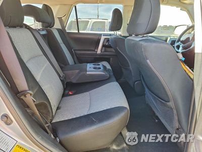 Zdjęcie 10 z 15 samochodu: 2022 TOYOTA 4RUNNER SR5/SR5 PREMIUM VIN:JTEMU5JR7N6001162 - miniatura