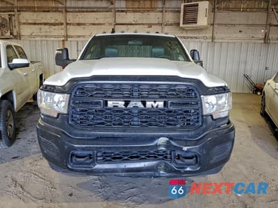 Piąte zdjęcie samochodu w środku: 2023 RAM 3500 TRADESMAN 4WD 6.7L TDSL 8'BOX VIN:3C63RRGL6PG501298 - miniatura