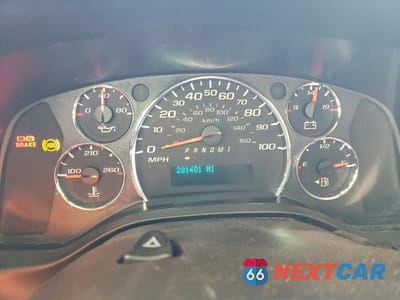 Zdjęcie 8 z 10 samochodu: 2012 CHEVROLET EXPRESS SCHOOL BUS VIN:1GB3G3BG4C1126062 - miniatura