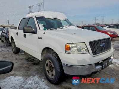 Czwarte zdjęcie samochodu z boku: 2005 FORD F150 SUPERCREW VIN:1FTPW14535KE66820 - miniatura