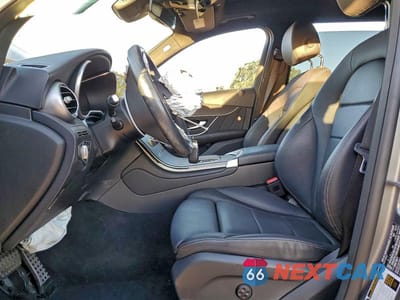 Zdjęcie 7 z 13 samochodu: 2022 MERCEDES-BENZ GLC 300 VIN:W1N0G8DB1NG035238 - miniatura