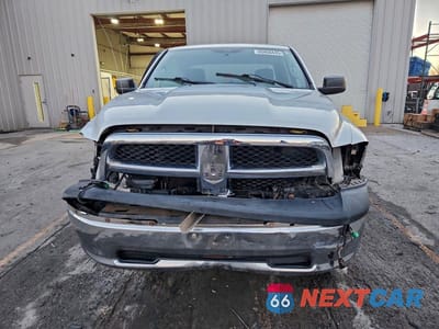 Piąte zdjęcie samochodu w środku: 2011 DODGE RAM 1500 VIN:1D7RB1GK3BS689060 - miniatura