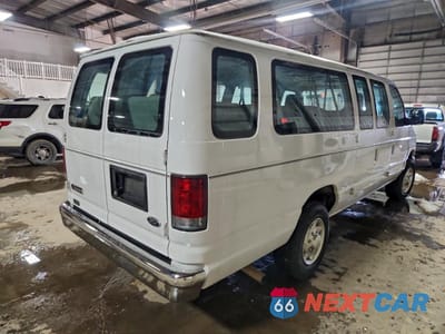 Czwarte zdjęcie samochodu z boku: 2012 FORD ECONOLINE E350 SUPER DUTY WAGON VIN:1FBSS3BLXCDA20415 - miniatura